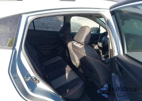 2020 Subaru Crosstrek Premium z USA, uszkodzony, nr VIN JF2GTAPC2L8268518